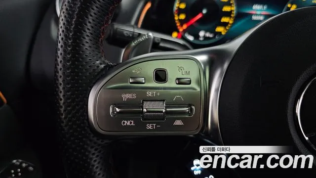 Mercedes-Benz GLB-Class — Фото автомобиля 28