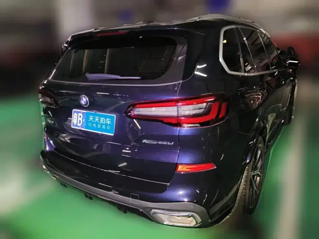BMW X5 — Фото автомобиля 2