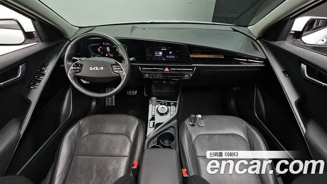 Kia Niro The All New Niro Signature — Фото автомобиля 7