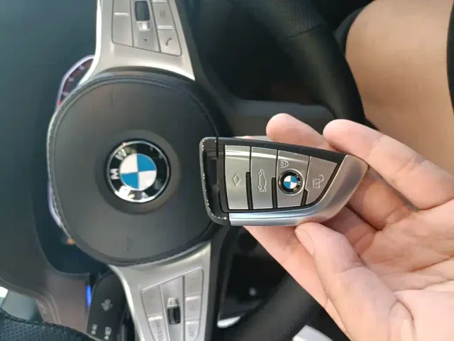 BMW 5 Series — Фото автомобиля 8