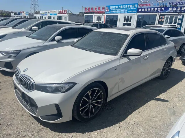 BMW 3 Series — Фото автомобиля 2