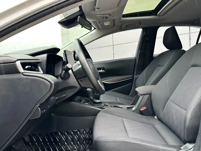 Toyota Corolla — Фото автомобиля 10