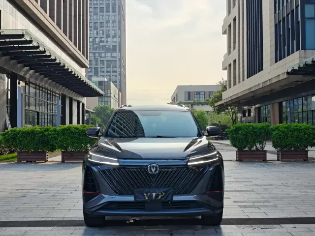 Changan CS75 Plus — Фото автомобиля 3