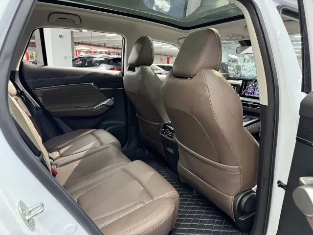 GAC Trumpchi GS4 — Фото автомобиля 15