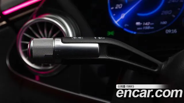 Mercedes-Benz EQS — Фото автомобиля 18