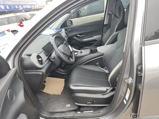 BYD Seal 05 DM-i — Фото автомобиля 14