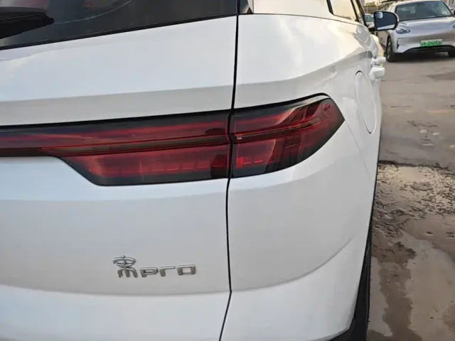 BYD Song Pro — Фото автомобиля 7