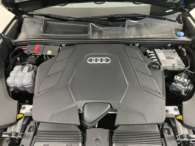 Audi Audi Q8 2023 55 TFSI Luxury Sport — Фото автомобиля 21