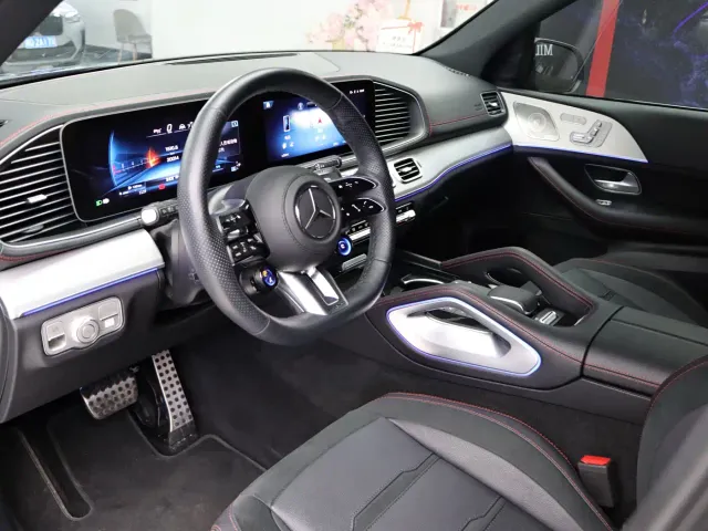 Mercedes-Benz GLE-Class AMG — Фото автомобиля 9
