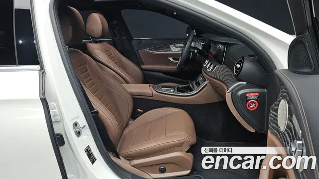 Mercedes-Benz E-Class W213 — Фото автомобиля 16