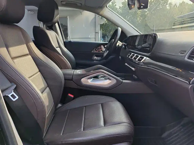 Mercedes-Benz GLE-Class — Фото автомобиля 11