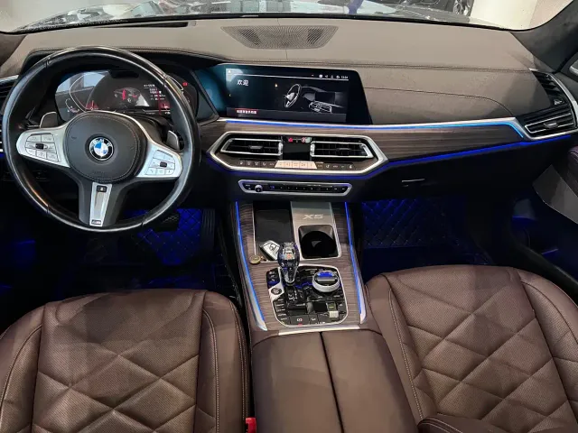 BMW X5 — Фото автомобиля 9