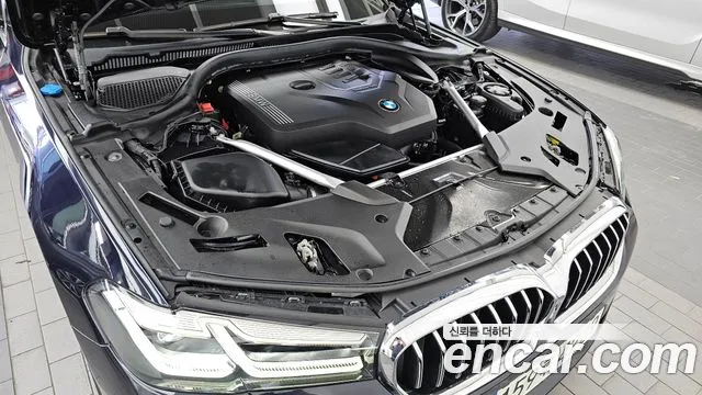 BMW 5 Series G30 — Фото автомобиля 6