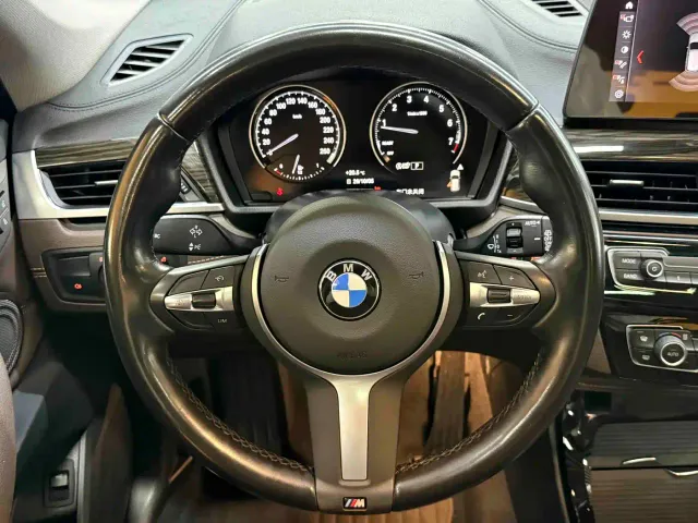 BMW X1 — Фото автомобиля 4