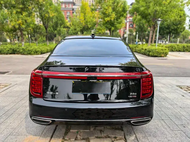 Hongqi H9 — Фото автомобиля 16