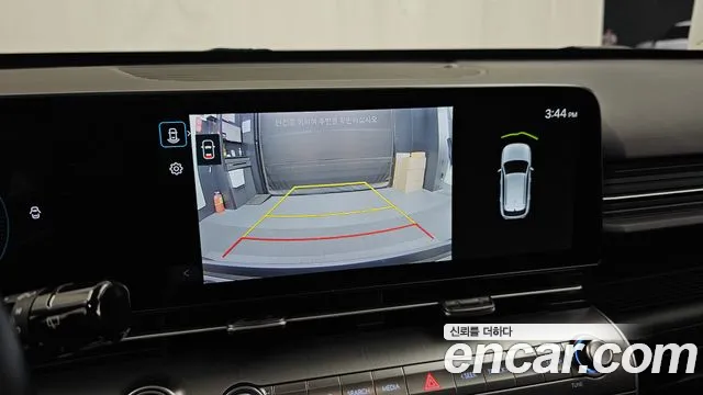 Hyundai Kona Kona (SX2) Бензин 2.0 2WD — Фото автомобиля 15