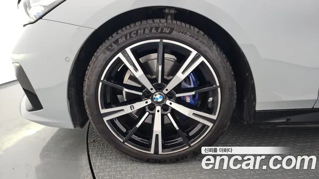 BMW 5-Series 5 серия (G60) 530i xDrive M Sport — Фото автомобиля 5