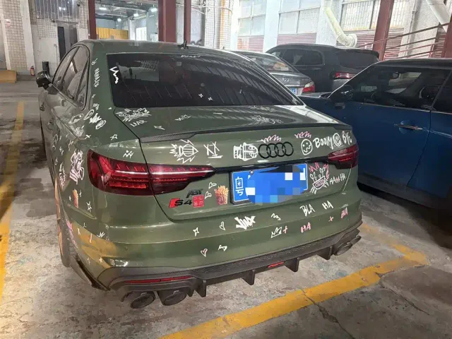 Audi S4 — Фото автомобиля 3