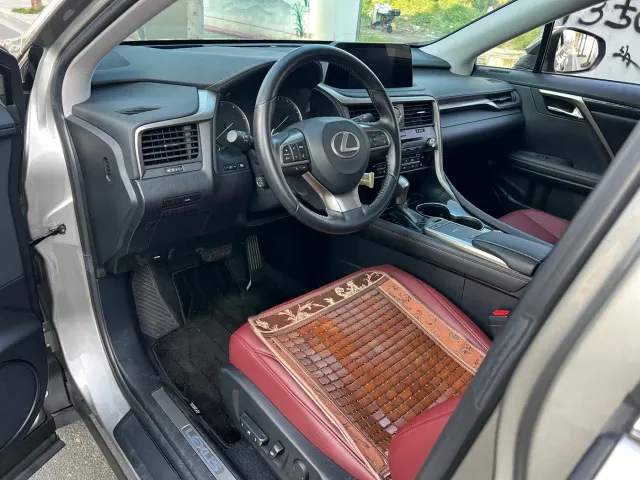 Lexus RX — Фото автомобиля 8