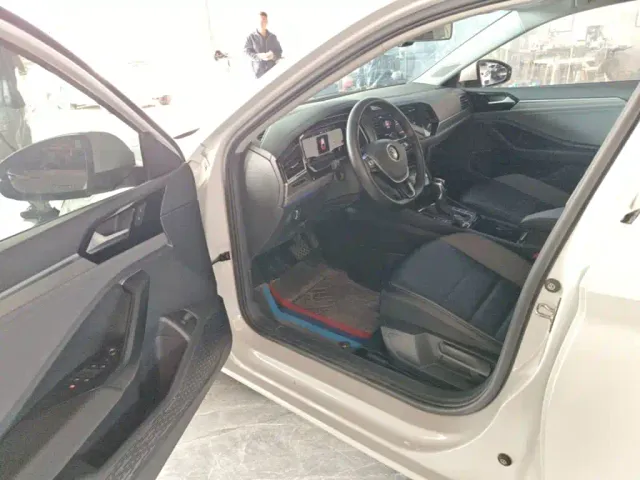 Volkswagen Sagitar — Фото автомобиля 15