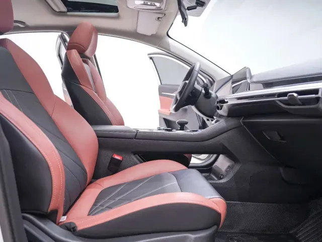 Changan Eado — Фото автомобиля 23
