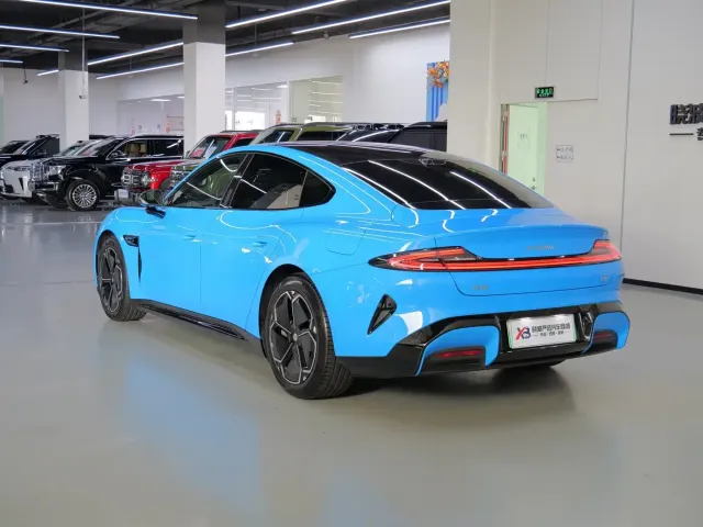 Xiaomi SU7 — Фото автомобиля 5