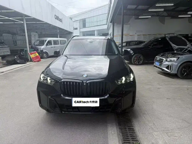 BMW X5 — Фото автомобиля 2