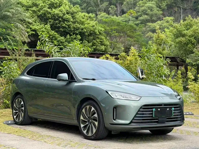 Aito M5 — Фото автомобиля 3