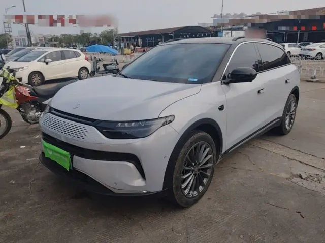 Фотография автомобиля — Leapmotor C11