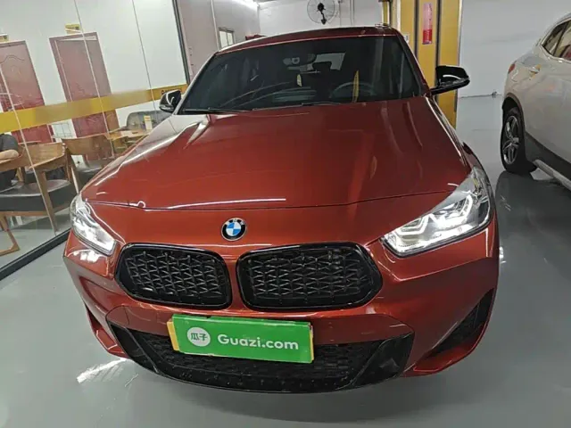 BMW X2 — Фото автомобиля 2
