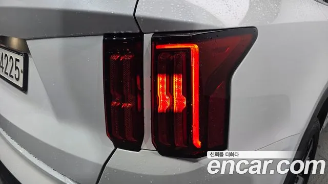 Kia Sorento Sorento 4-е поколение Бензин 2.5T 2WD — Фото автомобиля 20