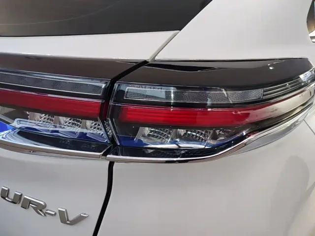 Honda UR-V — Фото автомобиля 7