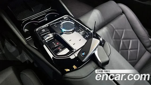 BMW 5-Series 5 серия (G60) 530i xDrive M Sport — Фото автомобиля 9