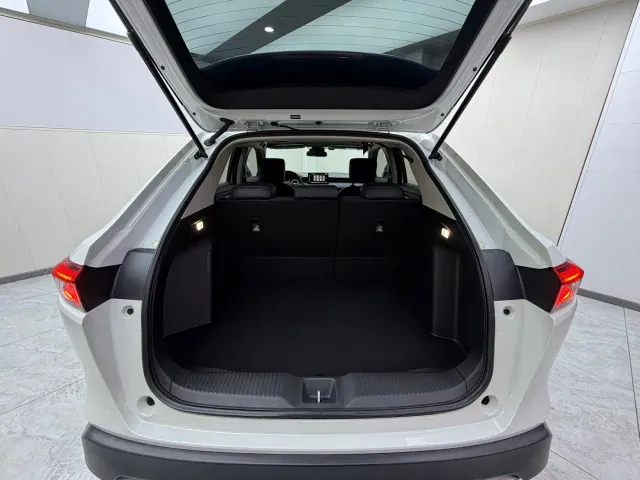 Honda Vezel 2023 1.5L CVT Technology Edition — Фото автомобиля 19
