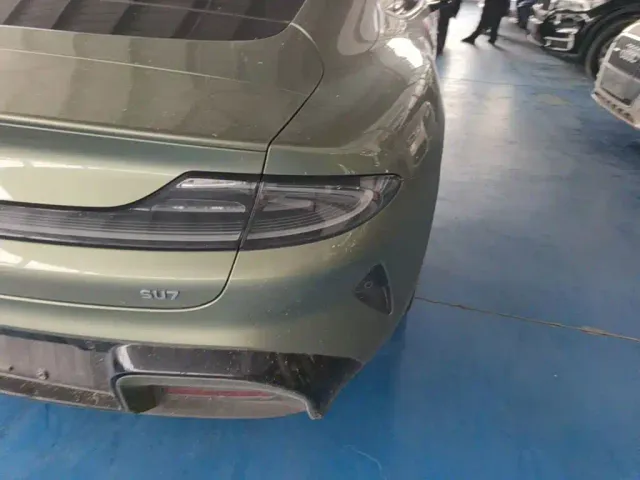 Xiaomi SU7 — Фото автомобиля 7