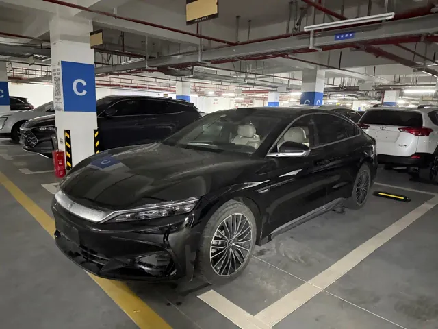BYD Han — Фото автомобиля 4