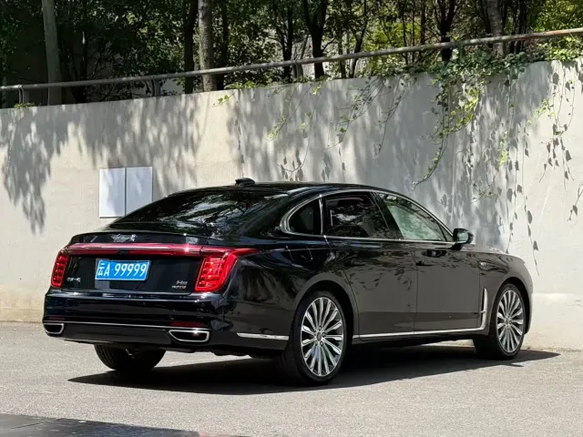 Hongqi H9 — Фото автомобиля 6