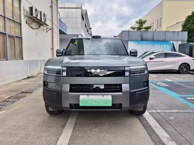 BYD FangChengBao Titanium 7 — Фото автомобиля 2