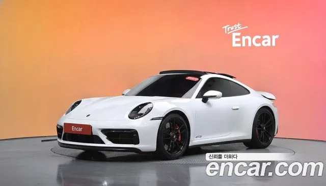 Фотография автомобиля — Porsche 911 992