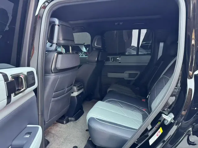 BYD FangChengBao Leopard 5 — Фото автомобиля 5