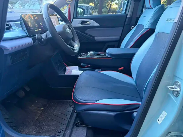 Geely Geometry E Firefly — Фото автомобиля 4