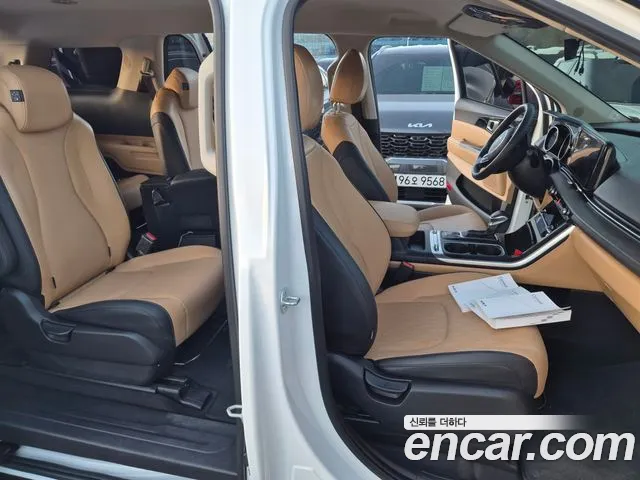 Kia Canival Carnival 4 поколение Дизель 11 мест Prestige — Фото автомобиля 14