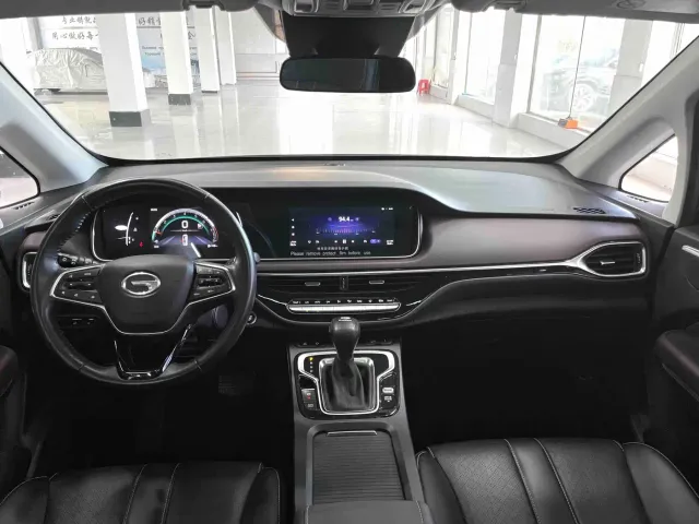 GAC Trumpchi M6 — Фото автомобиля 6