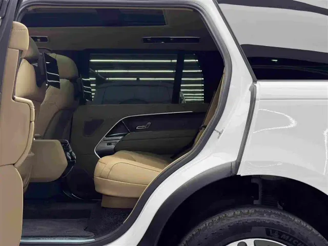 Land Rover Range Rover — Фото автомобиля 9