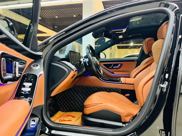 Mercedes-Benz S-Class — Фото автомобиля 6