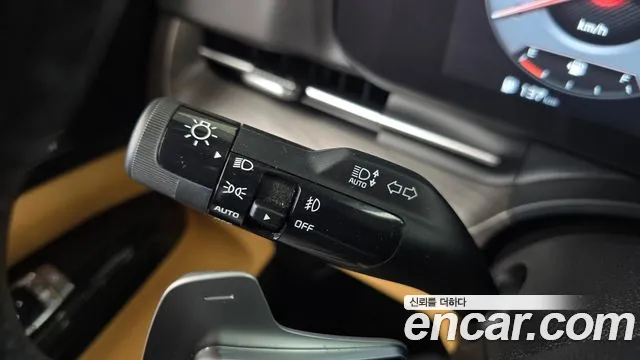 Kia Carnival Generation 4 — Фото автомобиля 19