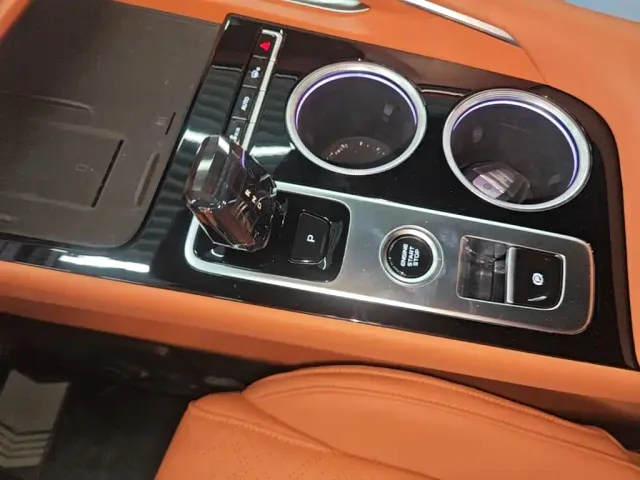 Geely Boyue — Фото автомобиля 13