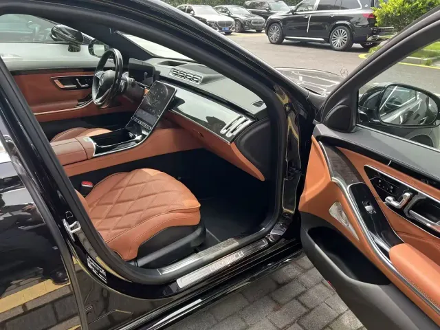 Mercedes-Benz Maybach S-Class — Фото автомобиля 9