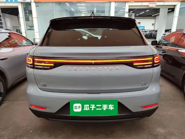 Leapmotor C11 — Фото автомобиля 5