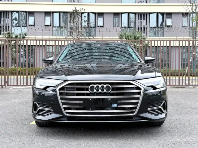Audi A6L — Фото автомобиля 2